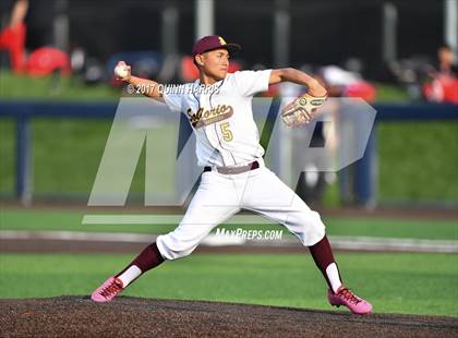 Thumbnail 2 in Solorio vs. Simeon photogallery.