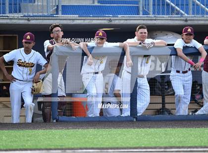 Thumbnail 3 in Solorio vs. Simeon photogallery.