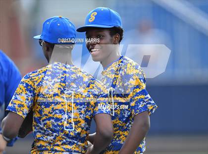 Thumbnail 1 in Solorio vs. Simeon photogallery.