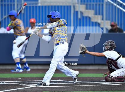 Thumbnail 3 in Solorio vs. Simeon photogallery.