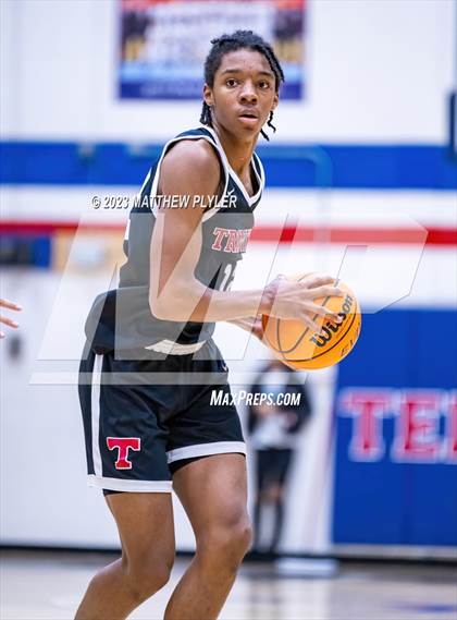 Thumbnail 2 in Trinity Christian vs Terry Sanford (MLK Dream Jam at Terry Sanford) photogallery.