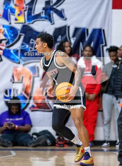 Thumbnail 3 in Trinity Christian vs Terry Sanford (MLK Dream Jam at Terry Sanford) photogallery.