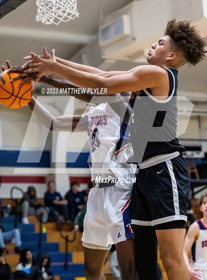 Thumbnail 1 in Trinity Christian vs Terry Sanford (MLK Dream Jam at Terry Sanford) photogallery.