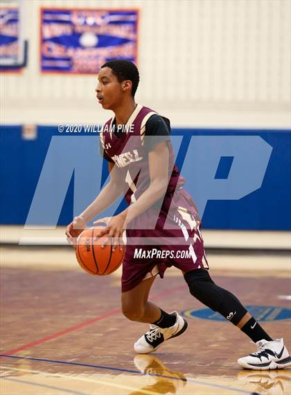 Thumbnail 3 in Marlboro Central vs. O'Neill (Officials vs Cancer Tournament) photogallery.