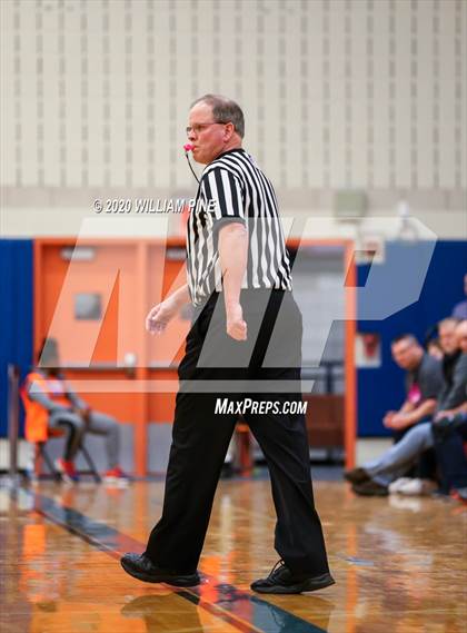 Thumbnail 3 in Marlboro Central vs. O'Neill (Officials vs Cancer Tournament) photogallery.