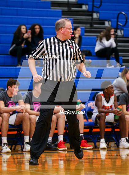 Thumbnail 2 in Marlboro Central vs. O'Neill (Officials vs Cancer Tournament) photogallery.