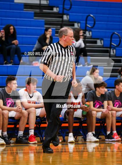 Thumbnail 1 in Marlboro Central vs. O'Neill (Officials vs Cancer Tournament) photogallery.