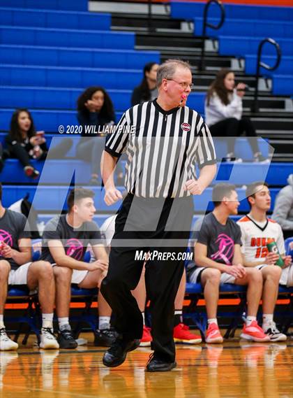 Thumbnail 2 in Marlboro Central vs. O'Neill (Officials vs Cancer Tournament) photogallery.
