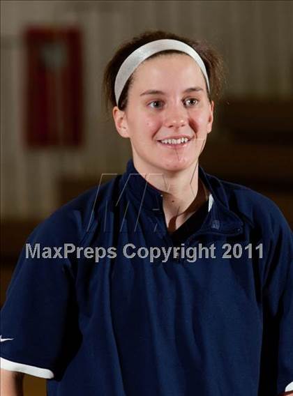 Thumbnail 2 in Holy Cross vs. Notre Dame Academy (35th District Championship) photogallery.