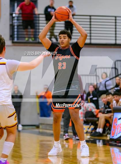 Thumbnail 1 in Cheyenne Wells vs. Stanton County photogallery.