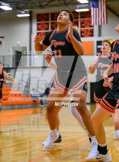 Thumbnail 2 in Cheyenne Wells vs. Stanton County photogallery.