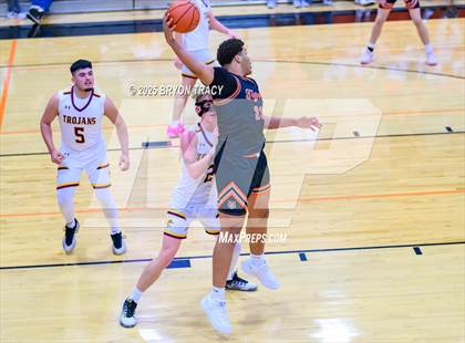 Thumbnail 2 in Cheyenne Wells vs. Stanton County photogallery.