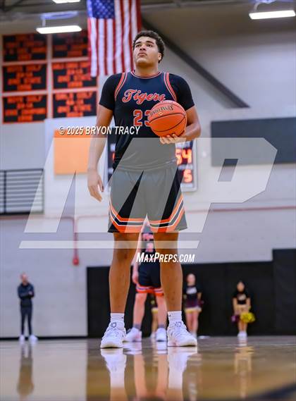 Thumbnail 1 in Cheyenne Wells vs. Stanton County photogallery.