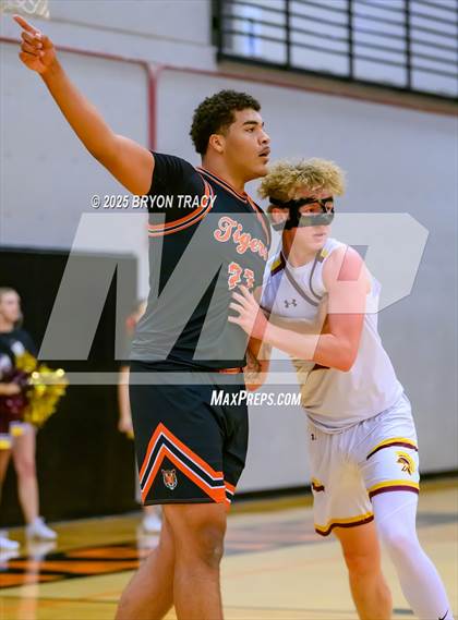 Thumbnail 3 in Cheyenne Wells vs. Stanton County photogallery.