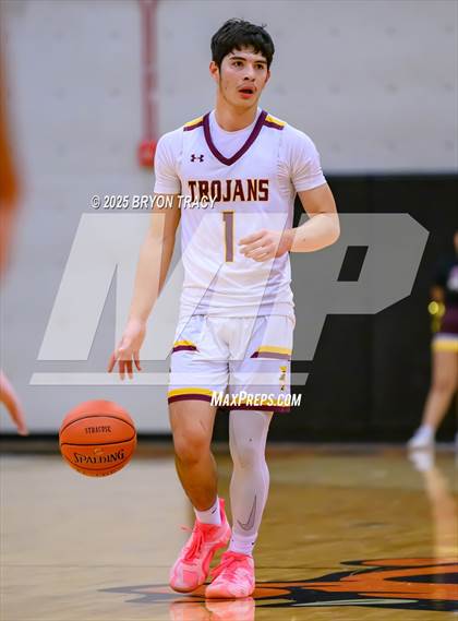 Thumbnail 1 in Cheyenne Wells vs. Stanton County photogallery.