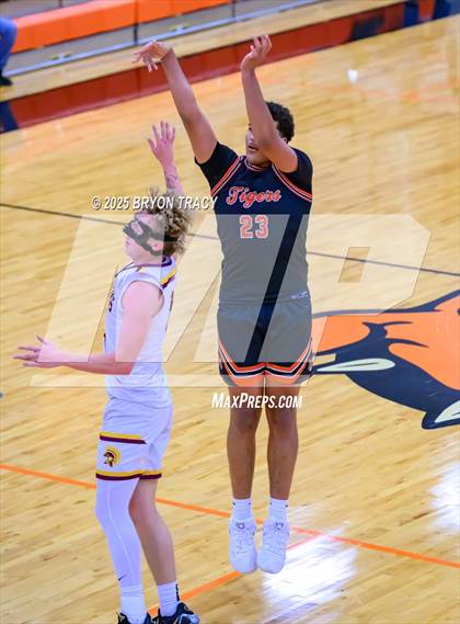 Thumbnail 2 in Cheyenne Wells vs. Stanton County photogallery.