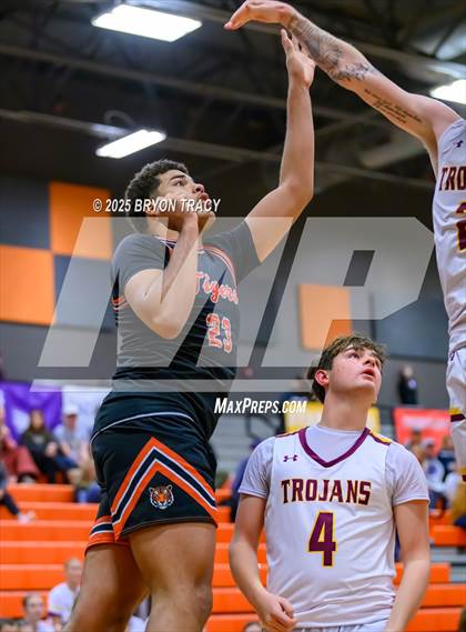 Thumbnail 2 in Cheyenne Wells vs. Stanton County photogallery.