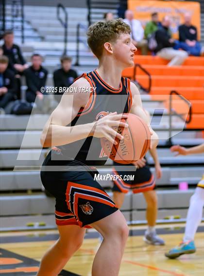 Thumbnail 3 in Cheyenne Wells vs. Stanton County photogallery.