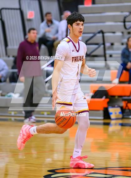 Thumbnail 2 in Cheyenne Wells vs. Stanton County photogallery.