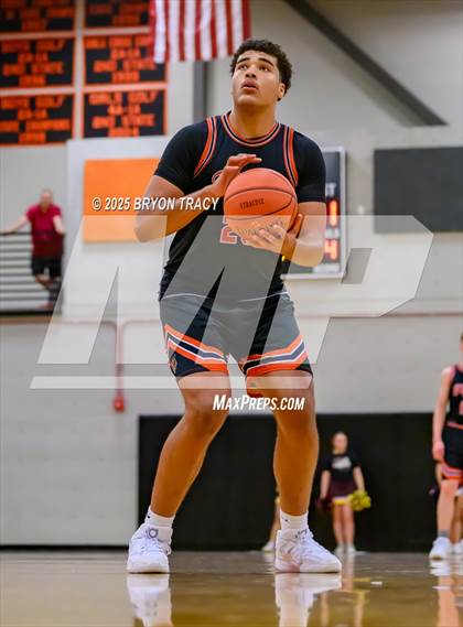 Thumbnail 3 in Cheyenne Wells vs. Stanton County photogallery.