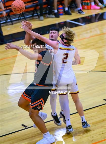 Thumbnail 3 in Cheyenne Wells vs. Stanton County photogallery.