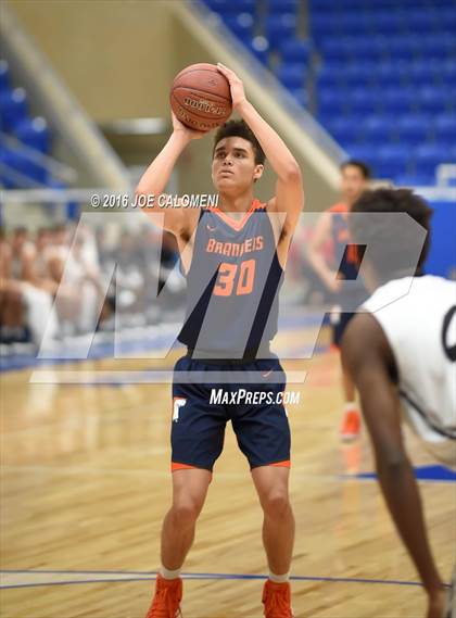 Thumbnail 3 in Brandeis vs. Clark photogallery.