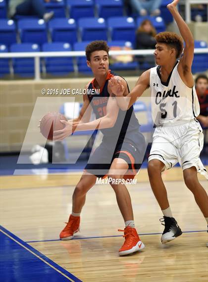 Thumbnail 2 in Brandeis vs. Clark photogallery.