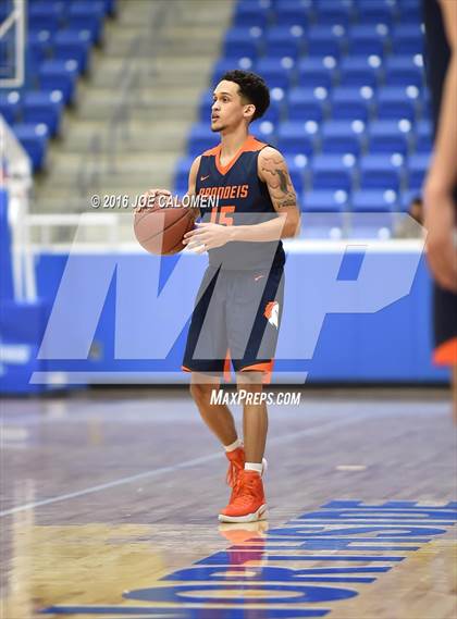 Thumbnail 3 in Brandeis vs. Clark photogallery.
