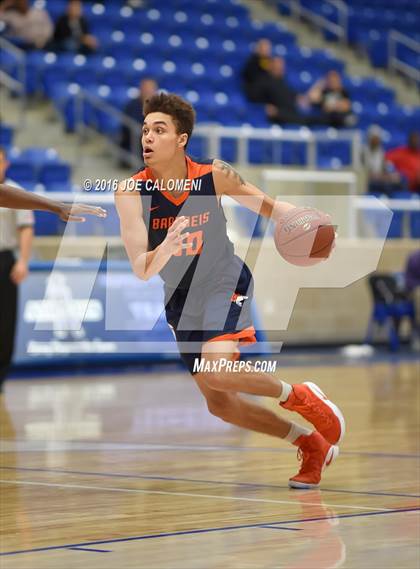 Thumbnail 3 in Brandeis vs. Clark photogallery.