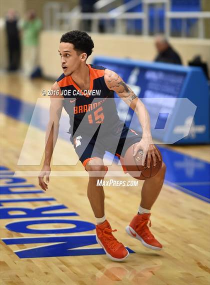 Thumbnail 3 in Brandeis vs. Clark photogallery.