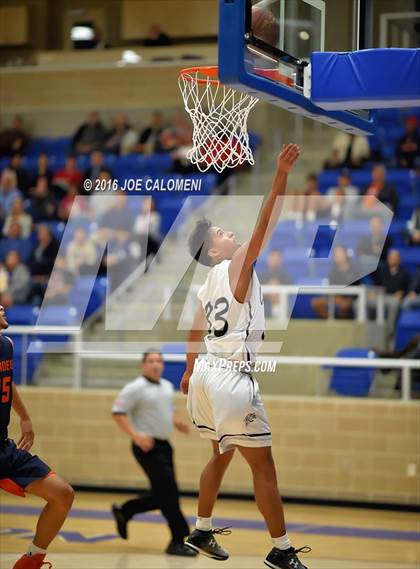 Thumbnail 3 in Brandeis vs. Clark photogallery.