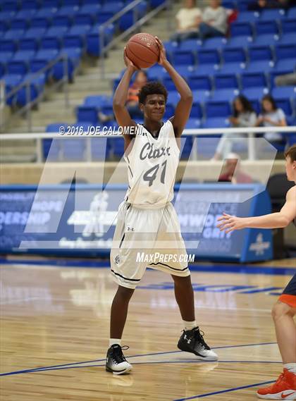 Thumbnail 1 in Brandeis vs. Clark photogallery.