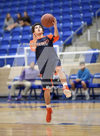 Thumbnail 3 in Brandeis vs. Clark photogallery.