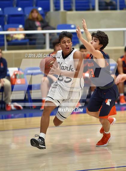 Thumbnail 3 in Brandeis vs. Clark photogallery.