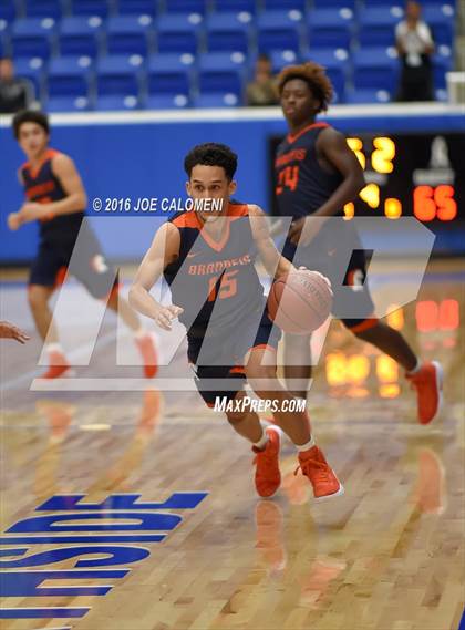 Thumbnail 2 in Brandeis vs. Clark photogallery.