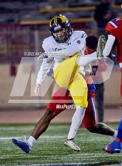 Thumbnail 2 in Oak Ridge vs. Folsom (CIF SJS D1 Final) photogallery.