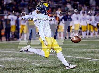 Thumbnail 1 in Oak Ridge vs. Folsom (CIF SJS D1 Final) photogallery.