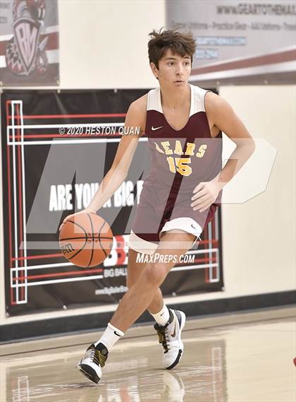 Thumbnail 1 in Menlo-Atherton vs.Rancho Mirage (Frosh) (Rancho Mirage Holiday Invitational) photogallery.