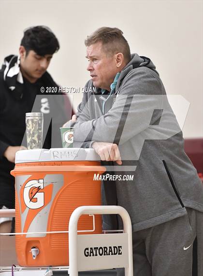 Thumbnail 2 in Menlo-Atherton vs.Rancho Mirage (Frosh) (Rancho Mirage Holiday Invitational) photogallery.