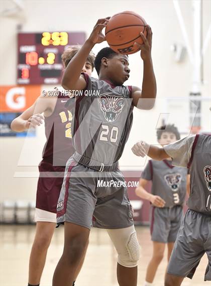 Thumbnail 1 in Menlo-Atherton vs.Rancho Mirage (Frosh) (Rancho Mirage Holiday Invitational) photogallery.
