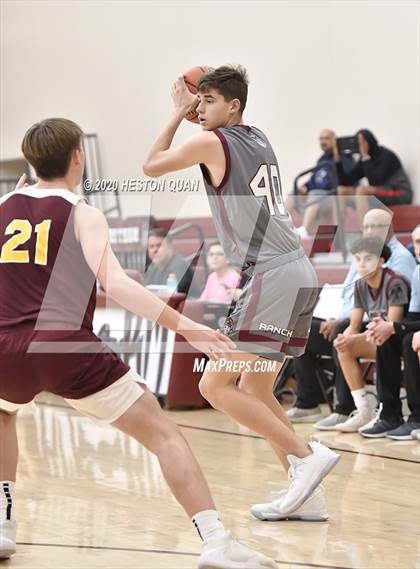 Thumbnail 2 in Menlo-Atherton vs.Rancho Mirage (Frosh) (Rancho Mirage Holiday Invitational) photogallery.