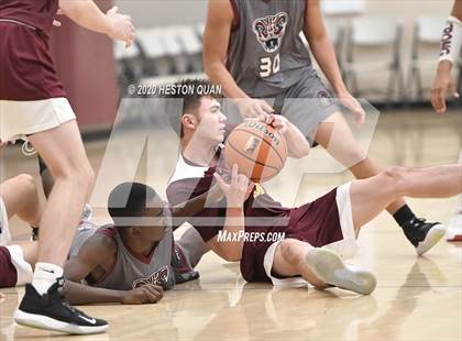 Thumbnail 1 in Menlo-Atherton vs.Rancho Mirage (Frosh) (Rancho Mirage Holiday Invitational) photogallery.