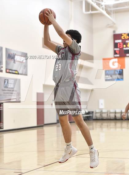 Thumbnail 2 in Menlo-Atherton vs.Rancho Mirage (Frosh) (Rancho Mirage Holiday Invitational) photogallery.