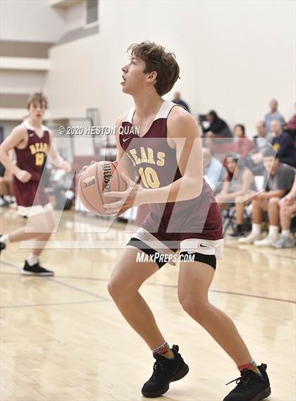 Thumbnail 2 in Menlo-Atherton vs.Rancho Mirage (Frosh) (Rancho Mirage Holiday Invitational) photogallery.