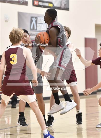 Thumbnail 2 in Menlo-Atherton vs.Rancho Mirage (Frosh) (Rancho Mirage Holiday Invitational) photogallery.