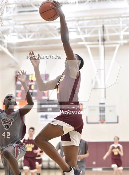 Thumbnail 1 in Menlo-Atherton vs.Rancho Mirage (Frosh) (Rancho Mirage Holiday Invitational) photogallery.