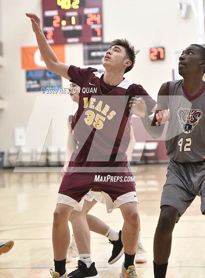 Thumbnail 1 in Menlo-Atherton vs.Rancho Mirage (Frosh) (Rancho Mirage Holiday Invitational) photogallery.