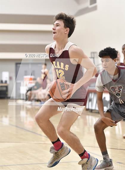 Thumbnail 1 in Menlo-Atherton vs.Rancho Mirage (Frosh) (Rancho Mirage Holiday Invitational) photogallery.