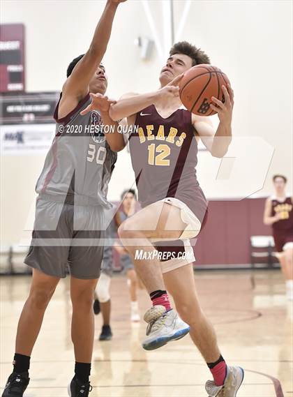 Thumbnail 1 in Menlo-Atherton vs.Rancho Mirage (Frosh) (Rancho Mirage Holiday Invitational) photogallery.