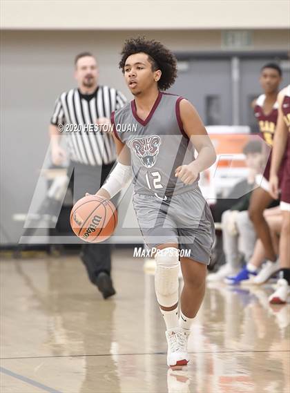 Thumbnail 1 in Menlo-Atherton vs.Rancho Mirage (Frosh) (Rancho Mirage Holiday Invitational) photogallery.